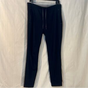 Mack Weldon Black Joggers Zip Hand and Back Pockets. Drawstring waist